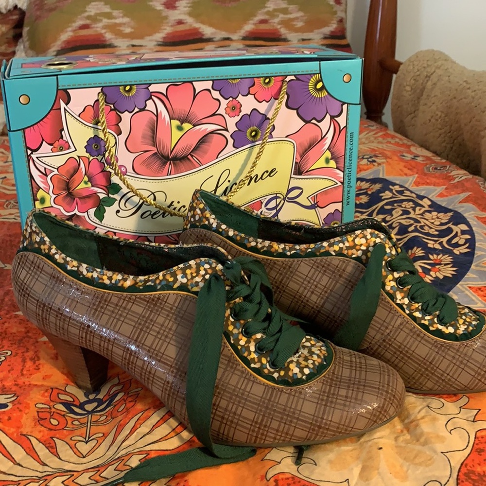 Poetic License London Heels